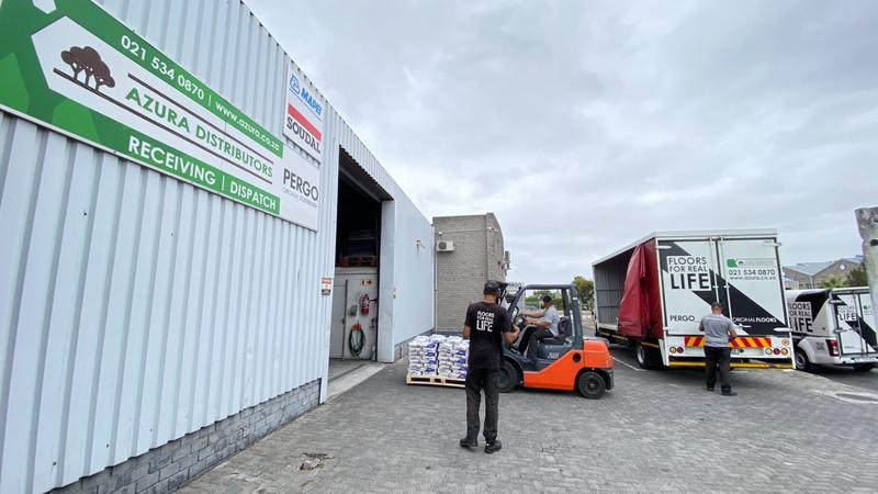 To Let commercial Property for Rent in Maitland Western Cape